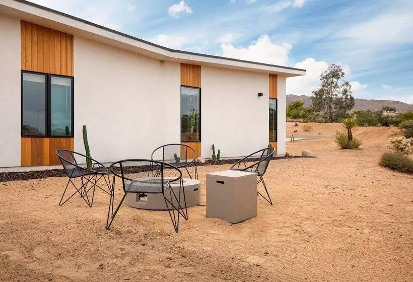 Chicory By Avantstay Modern Desert Retreat W Hot Tub