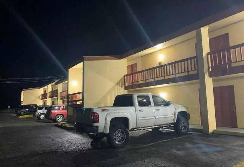 Hotelli Executive Inn