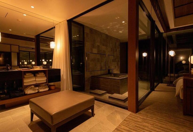 Hotel Goto Retreat By Onko Chishin