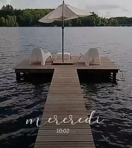 Ma Cabane Au Bord Du Lac