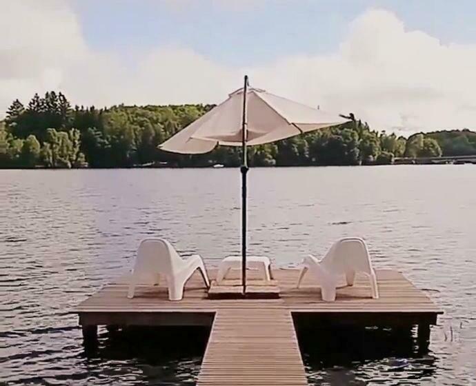 Ma Cabane Au Bord Du Lac