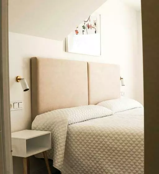 Majatalo Hostal Montevideo Beachfront