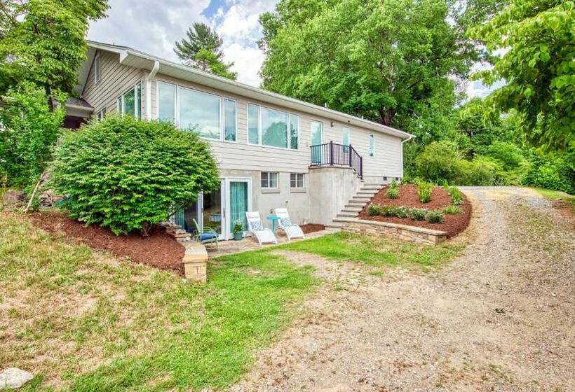 Отель Lakeview Studio