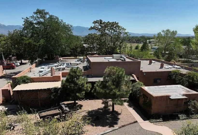 Aamiaismajoitus (B&B) Loba Luna Come Home To Enchantment