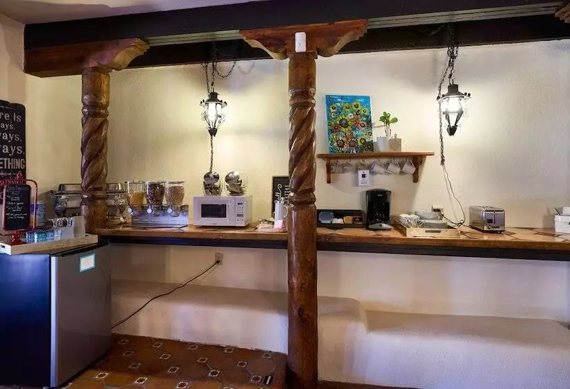 Aamiaismajoitus (B&B) Loba Luna Come Home To Enchantment