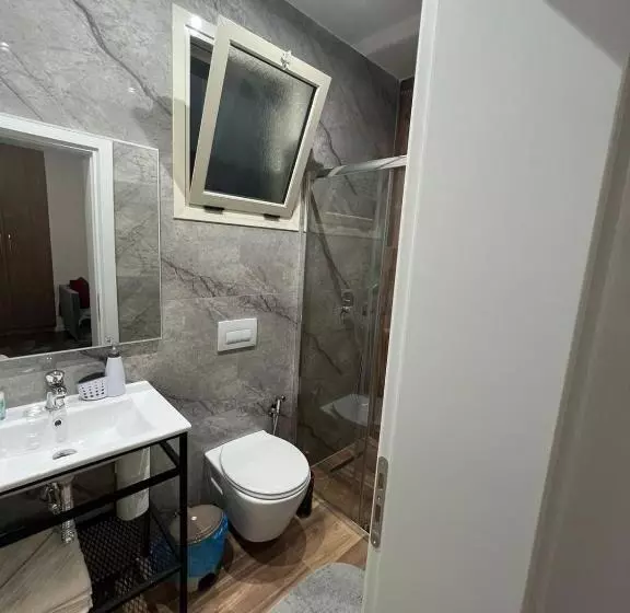 ペンション Victoria Houses, Vlore Albania
