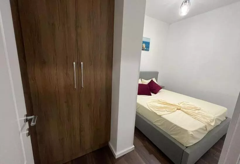 ペンション Victoria Houses, Vlore Albania