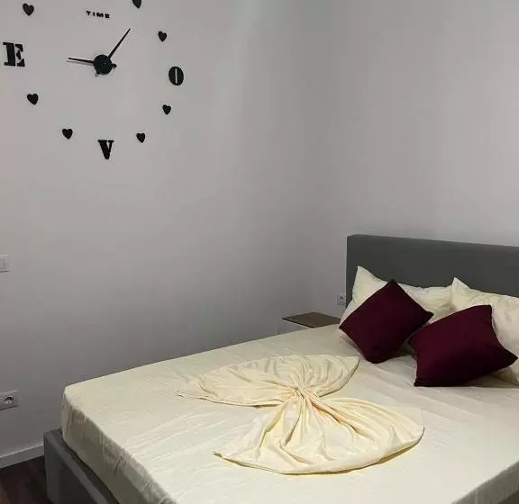 ペンション Victoria Houses, Vlore Albania