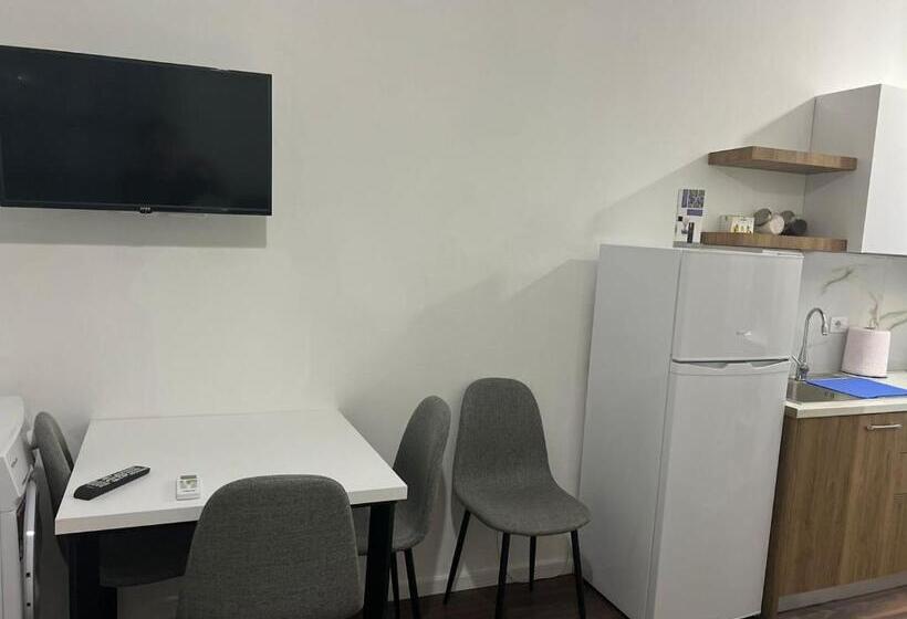 بنسيون Victoria Houses, Vlore Albania