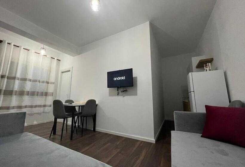 بنسيون Victoria Houses, Vlore Albania