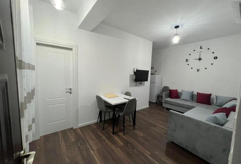 بنسيون Victoria Houses, Vlore Albania