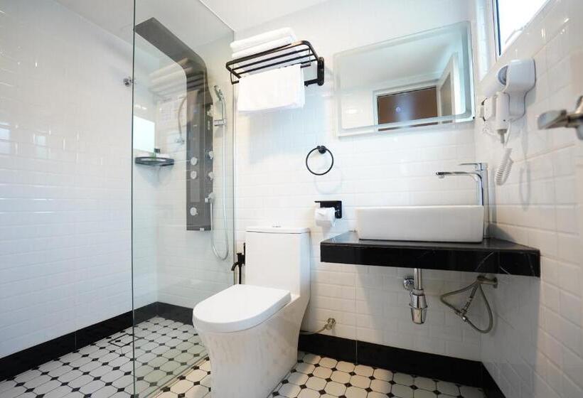 تختخواب و صبحانه Dê Moccis Boutique