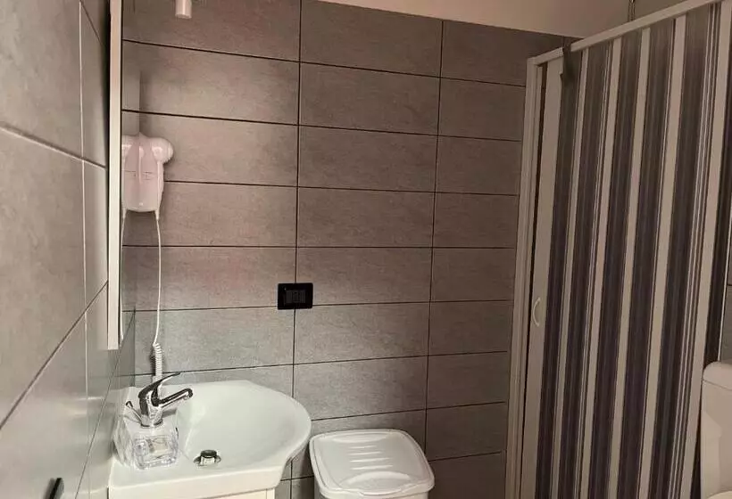 Aamiaismajoitus (B&B) I Papaveri