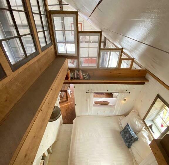 The Farmhouse Suite At Barn & Bike