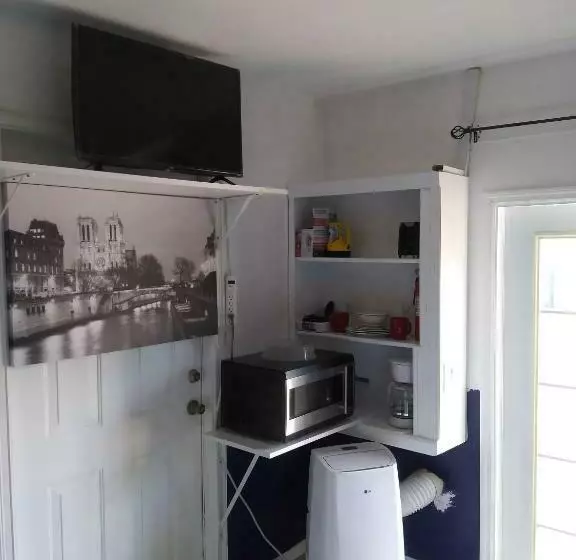 Majatalo Room In Guest Room   Small Studio Apartment