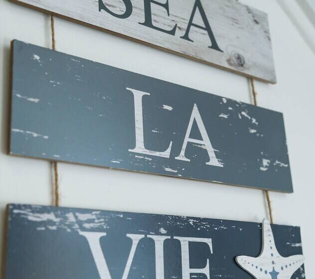 Seascape 4 Bed Home In Bracklesham Bay