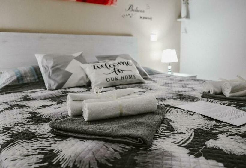 تختخواب و صبحانه Tropical Vista Mare