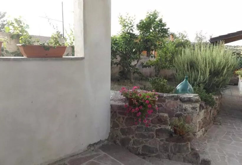 Aamiaismajoitus (B&B) Echoes Of Pleasure