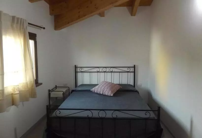 Aamiaismajoitus (B&B) Echoes Of Pleasure