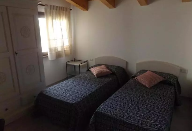 Aamiaismajoitus (B&B) Echoes Of Pleasure