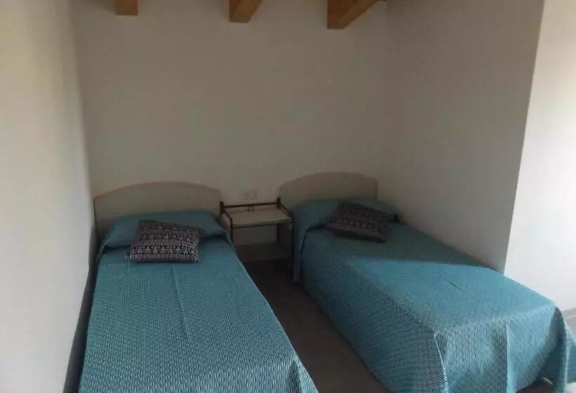 Aamiaismajoitus (B&B) Echoes Of Pleasure