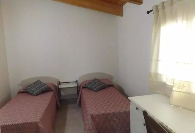 Aamiaismajoitus (B&B) Echoes Of Pleasure