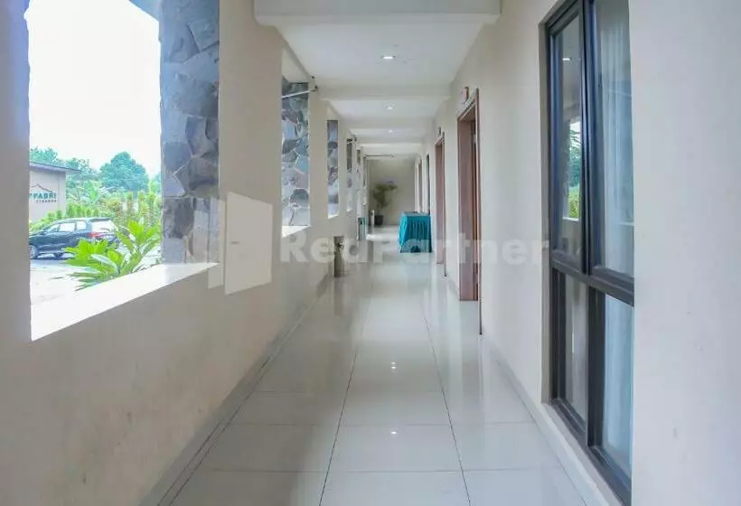Hotelli Incottage Cisarua Puncak Mitra Reddoorz