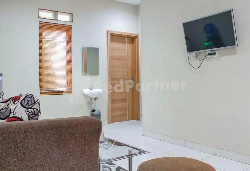 Hotelli Incottage Cisarua Puncak Mitra Reddoorz