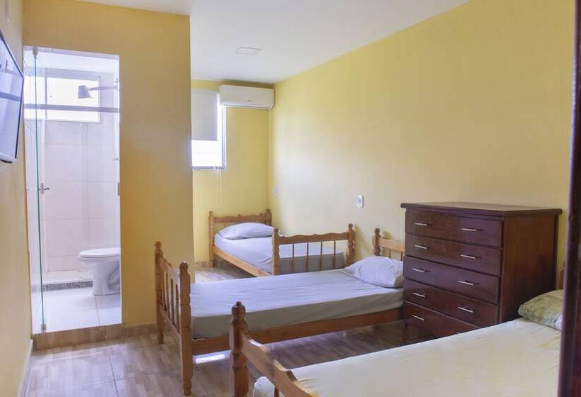 Hotel Oyo Pousada Simone