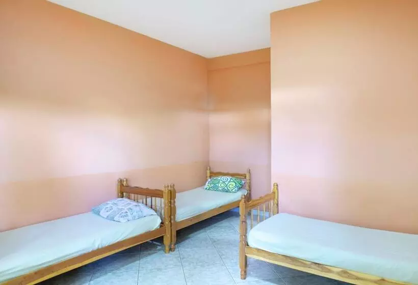 Hotelli Oyo Pousada Simone