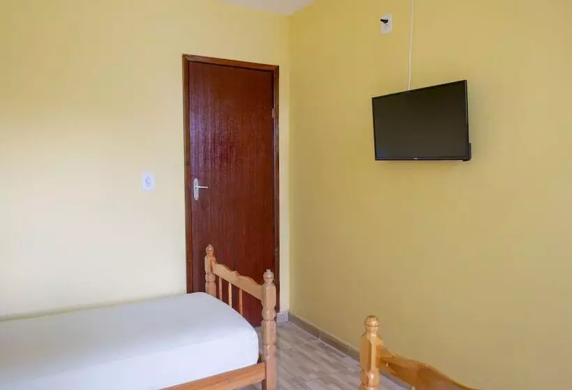 Hotelli Oyo Pousada Simone