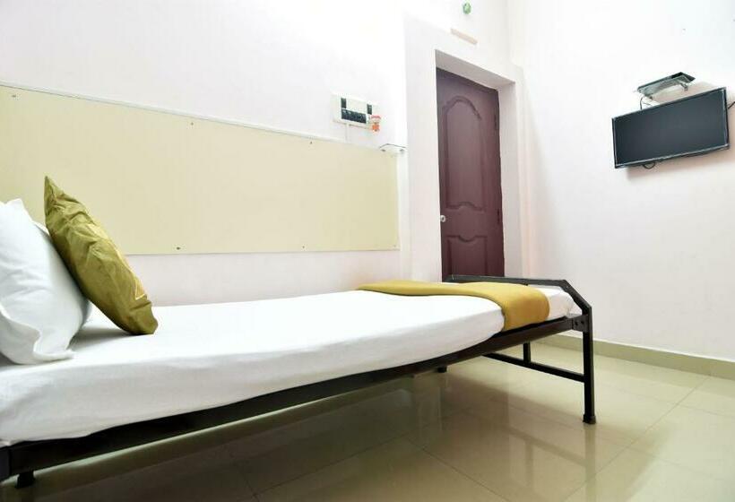 호텔 Royal Green   Airport Stay