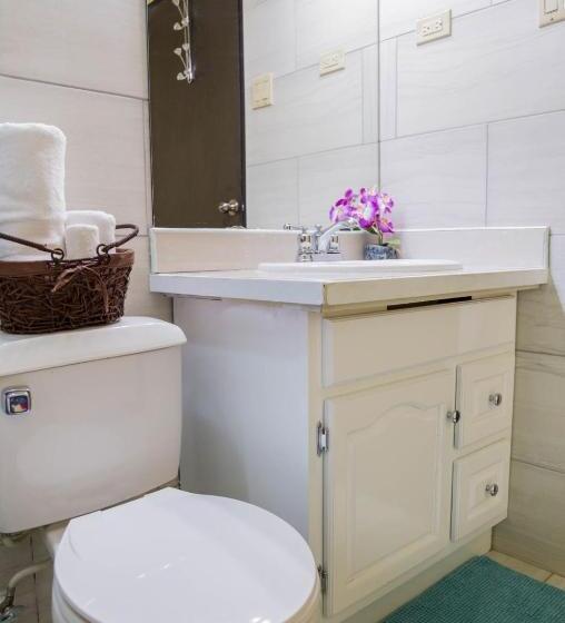 پانسیون Secluded Retreat In White River Ocho Rios