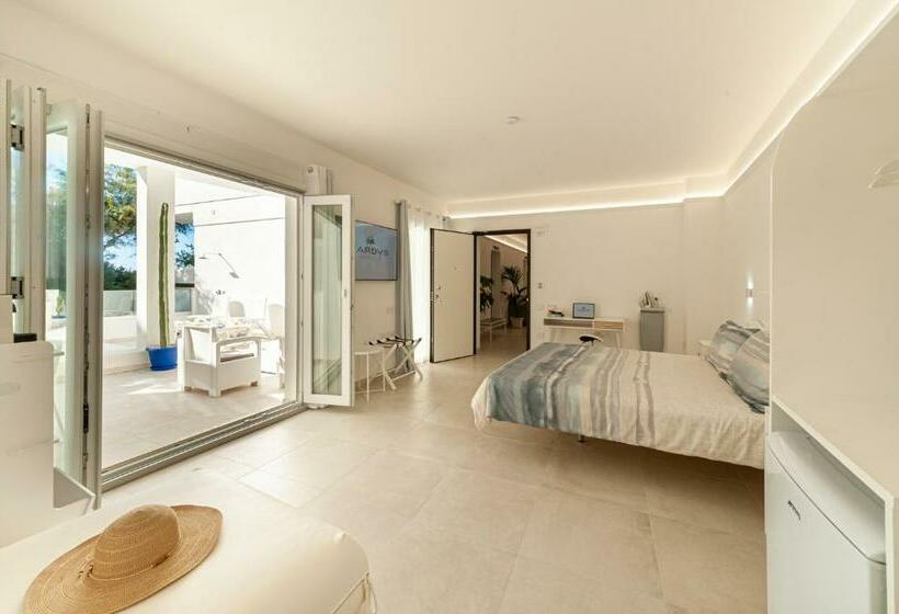 פנסיון Lux B&beach Sardvs Castelsardo