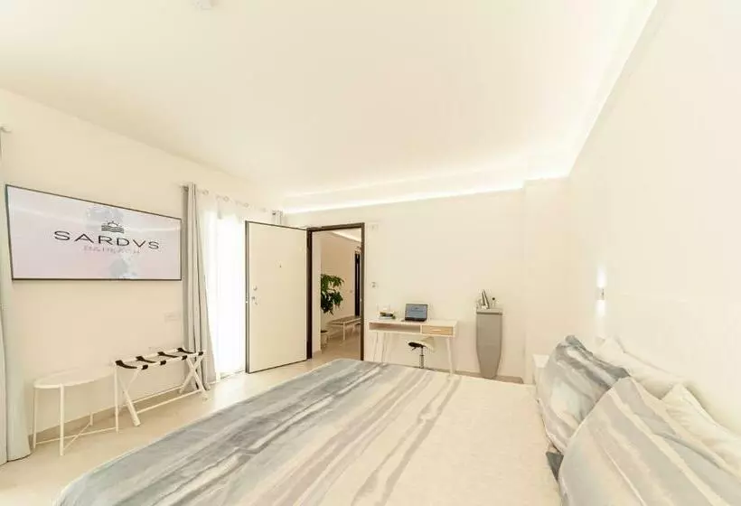 پانسیون Lux B&beach Sardvs Castelsardo
