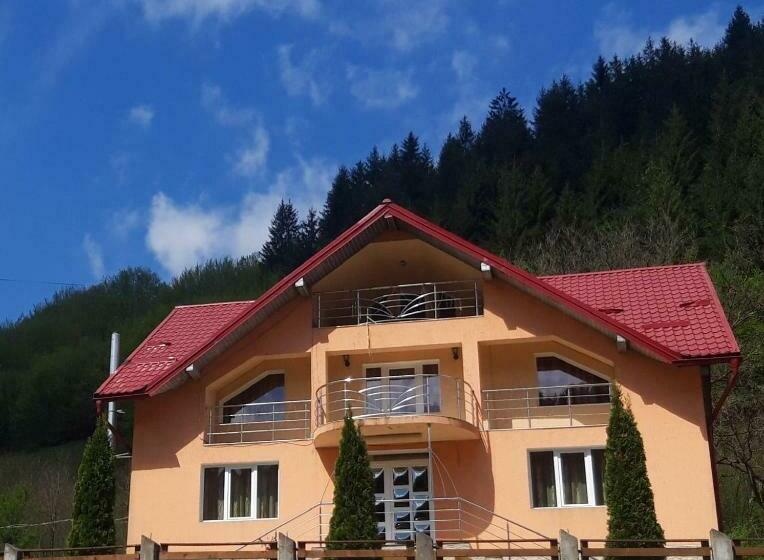 Pensiunea Mary & Ela