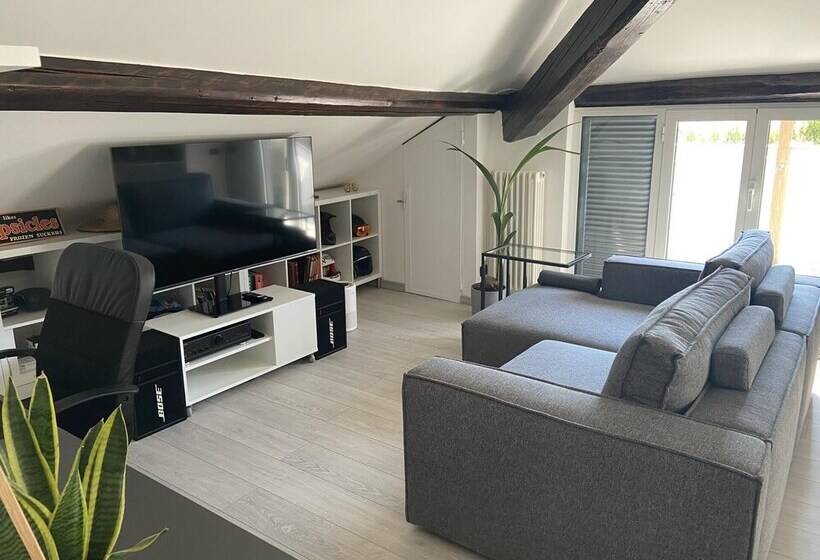 Rooftop Openspace With Balconies Parking And Bbq