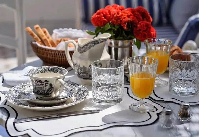 هتل Boutique Triana House