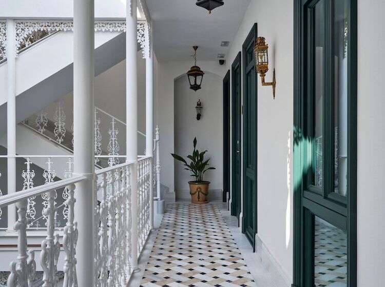 هتل Boutique Triana House