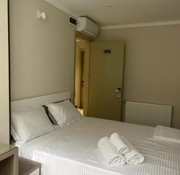 Green Rock Hotel Boutique
