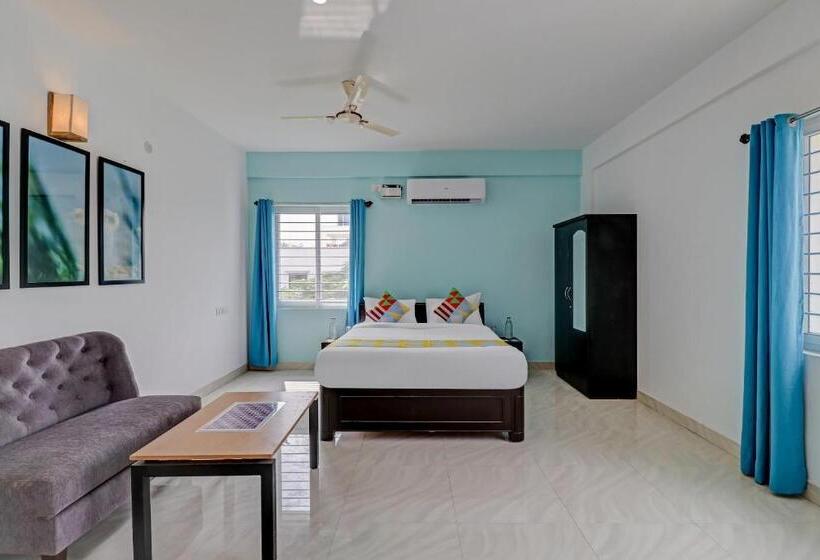 בית מלון כפרי Oyo 91325 Nr Royal