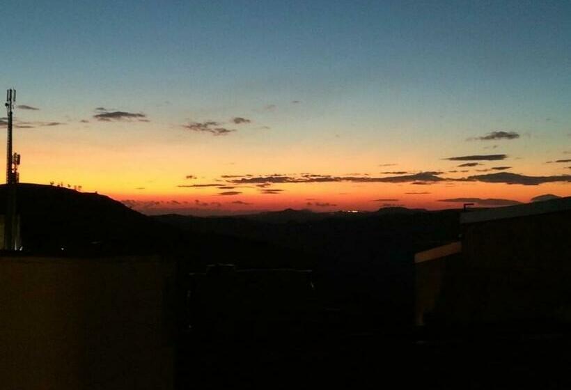 פנסיון Camera Matrimoniale Con Vista