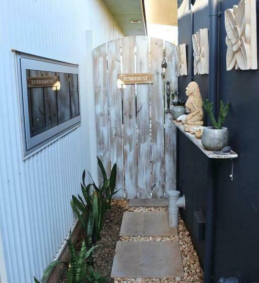 פנסיון The Bunkhouse