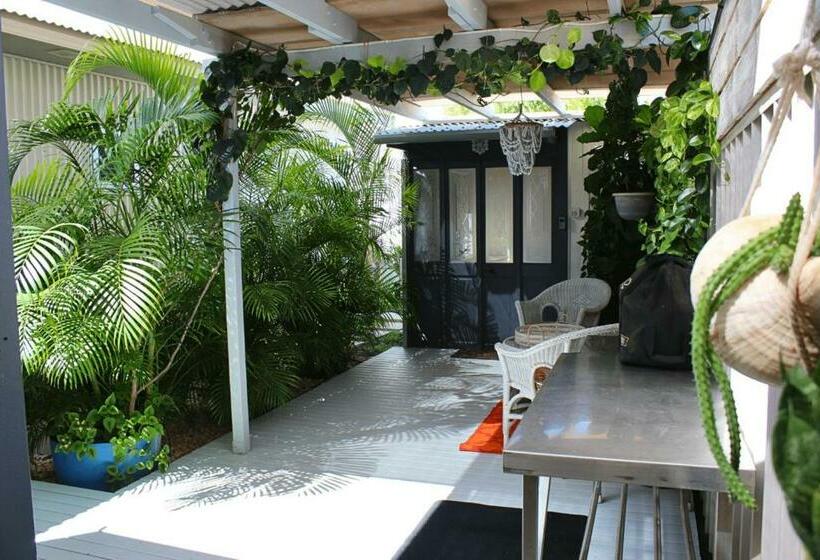 פנסיון The Bunkhouse