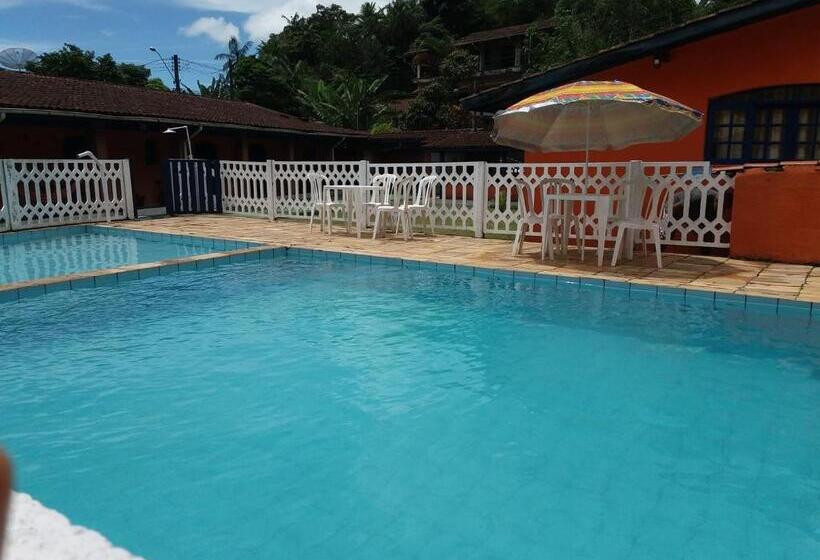 펜션 Ubatuba Suítes