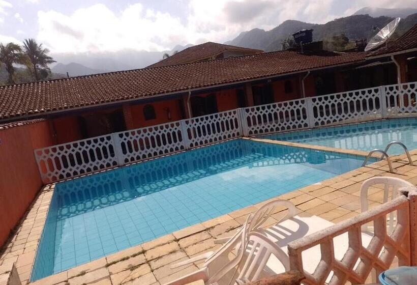 펜션 Ubatuba Suítes