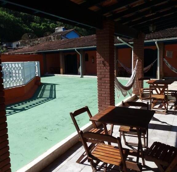 펜션 Ubatuba Suítes