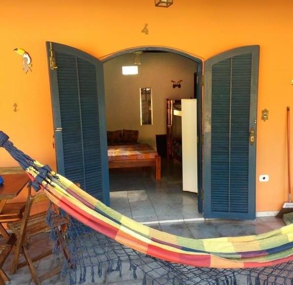 펜션 Ubatuba Suítes