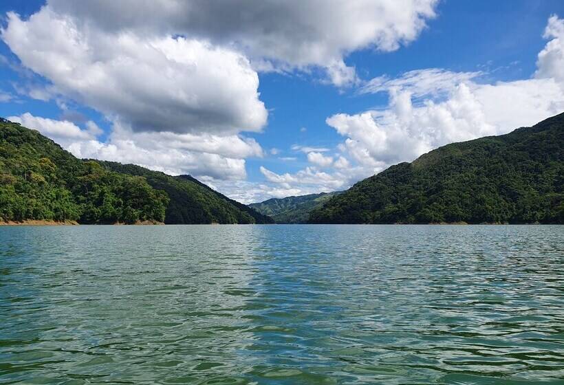 Hostel Mirador Amani