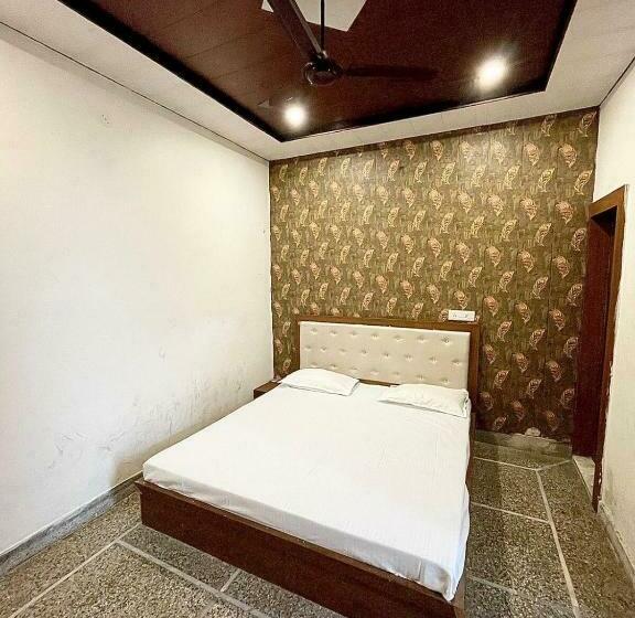 酒店 Oyo 90063 Bishnoi